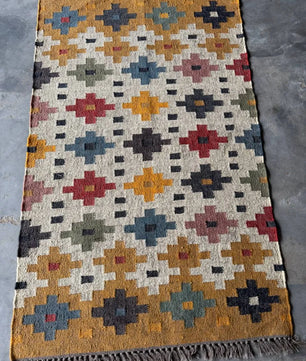 Handwoven Multicolor Wool Jute Kilim Rug, Boho Tribal Area Rug, Handmade Flatweave Dhurrie Carpet, Southwestern Geometric Rug with Fringe