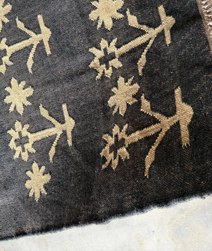 Handwoven Charcoal Wool Jute Kilim Rug, Modern Tribal Flatweave Area Rug, Handmade Scandinavian Boho Dhurrie Carpet with Fringe