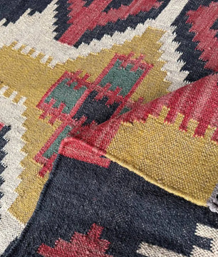 Handwoven Black Southwestern Wool Jute Kilim Rug, Navajo Tribal Flatweave Area Rug, Boho Rustic Handmade Dhurrie Carpet with Fringe