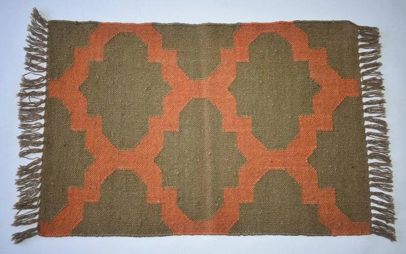 Handmade Wool Jute Area Rug – Olive Green & Rust Geometric Kilim Flatweave Rug with Fringe, Rustic Boho Home Decor