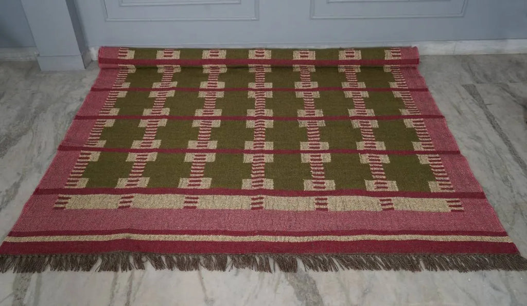 Handwoven Olive Green Wool Jute Kilim Rug | Modern Tribal Flatweave Area Rug with Geometric Grid Pattern for Living Room