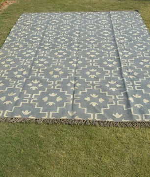 Handmade Blue Wool Jute Kilim Rug – Geometric Flatweave Indian Dhurrie Area Rug with Fringe