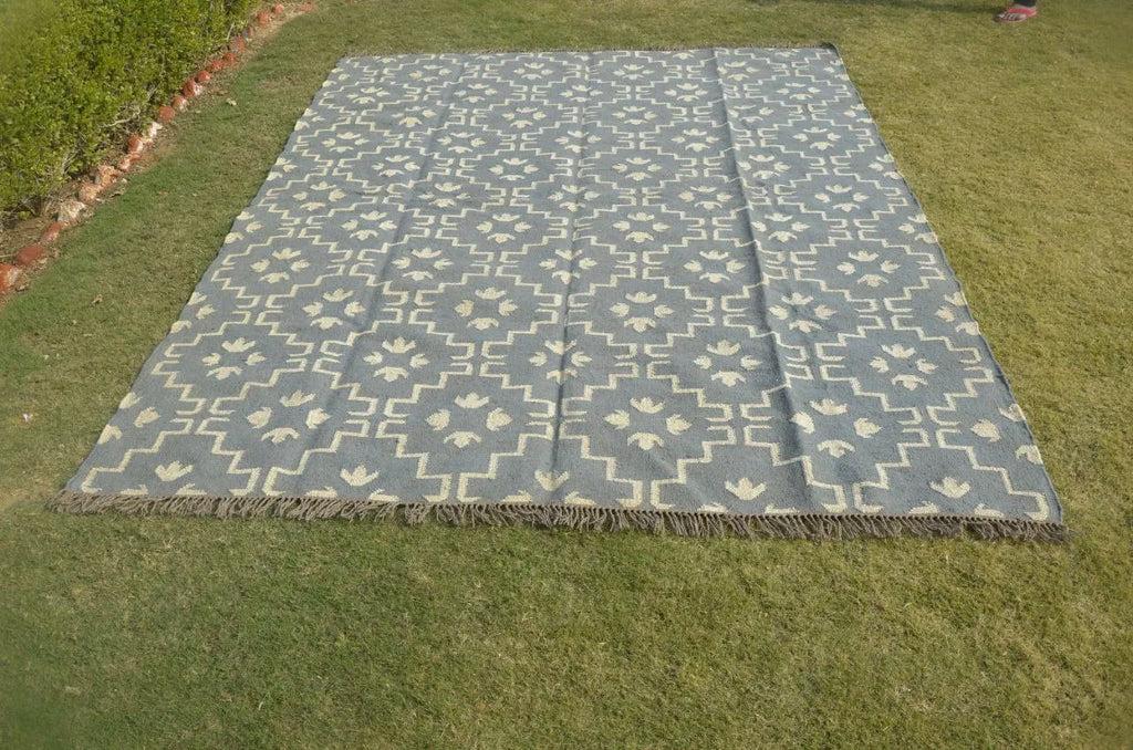 Handmade Blue Wool Jute Kilim Rug – Geometric Flatweave Indian Dhurrie Area Rug with Fringe