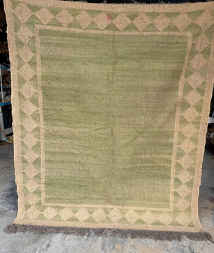 Handwoven Sage Green Wool Jute Kilim Rug, Minimalist Diamond Border Flatweave Area Rug, Handmade Boho Dhurrie Carpet with Fringe