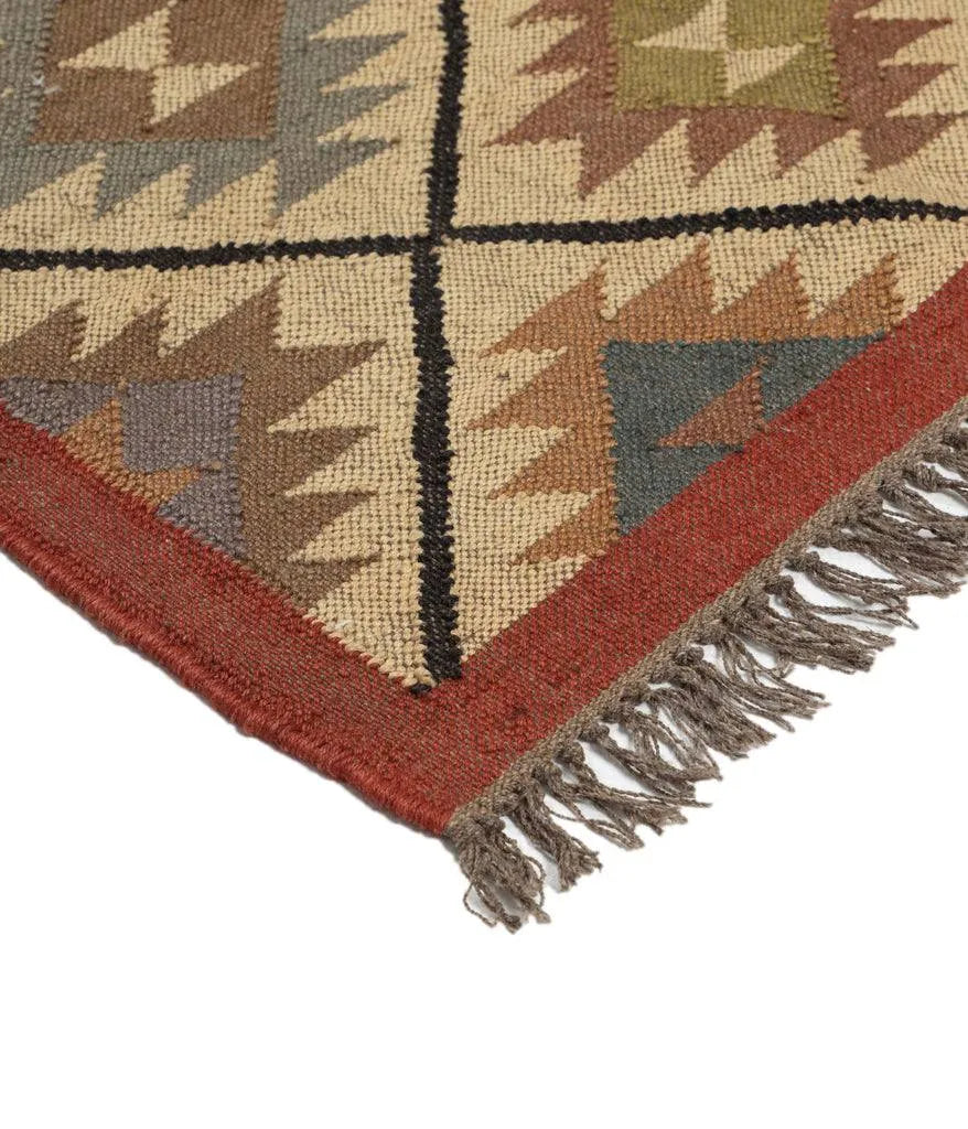 Southwestern Geometric Area Rug – Handwoven Wool Jute Tribal Diamond Rug in Terracotta & Beige