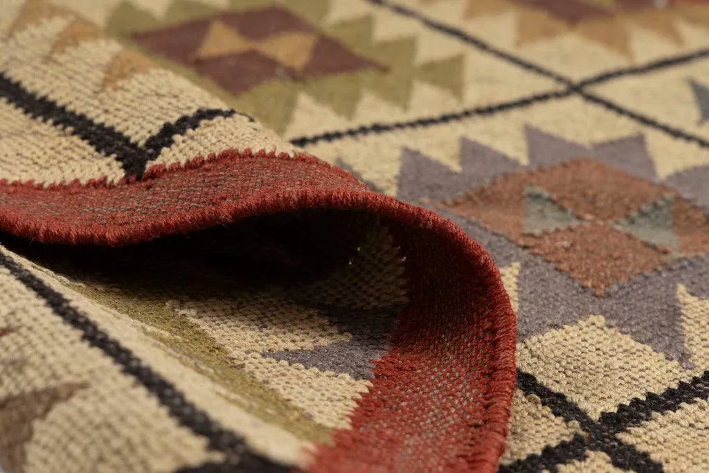 Southwestern Geometric Area Rug – Handwoven Wool Jute Tribal Diamond Rug in Terracotta & Beige