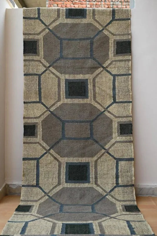 Handmade Neutral Kilim Runner – Octagon & Square Pattern