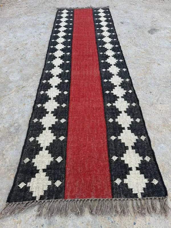 Crimson Path Kilim Dhurrie Runner – Artisan-Woven Wool Jute Corridor Carpet