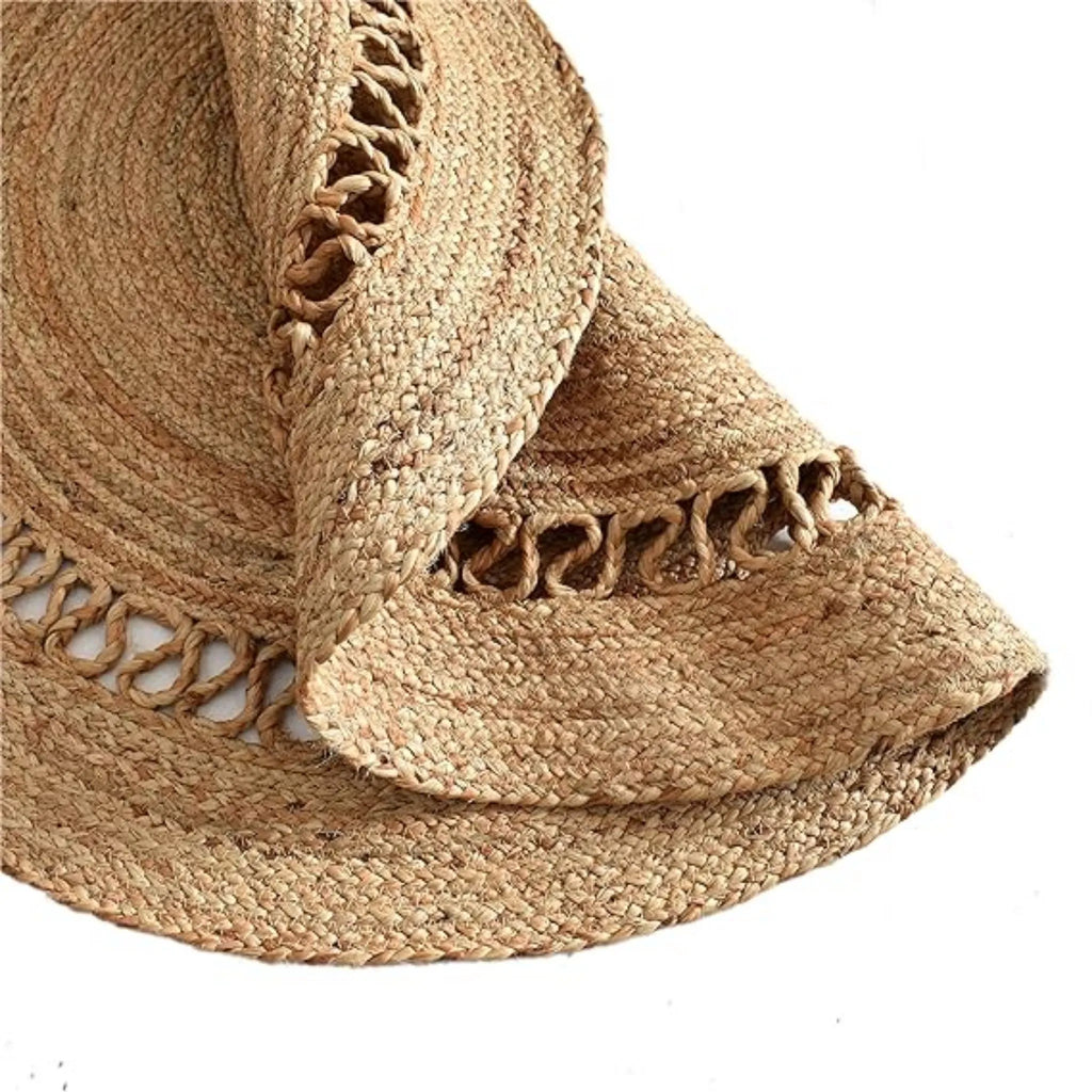Natural Halo-Weave Jute Carpet – Artisan-Braided Circular Floor Covering