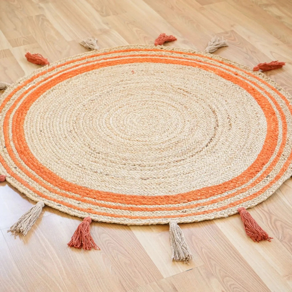 Natural Jute Circle Rug with Rust Stripes – Hand-Braided Tasselled Carpet