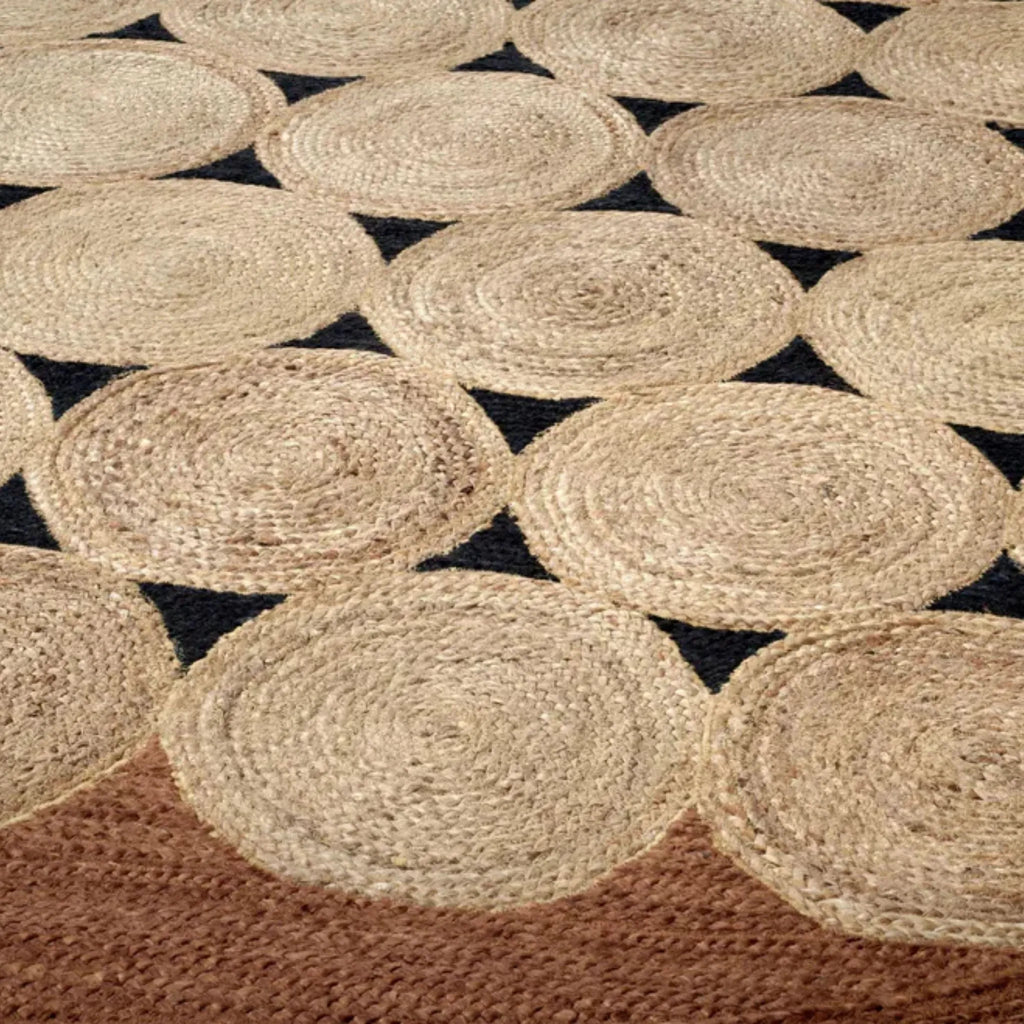 Cocoa Brown Jute Pebble Rug – Artisan-Braided Natural Circle Carpet