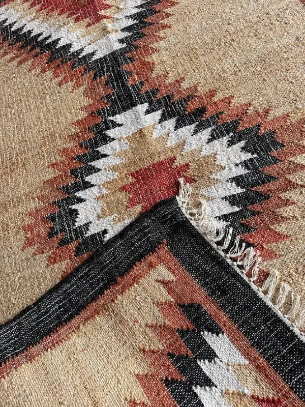 Desert Frame Kilim Dhurrie – Artisan-Woven Wool Jute Rug & Custom Runner