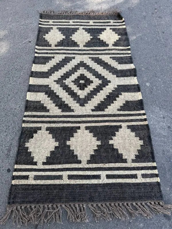 Maroon Volkskuns Kilim Tapytloper – Artisanaal-geweefde Wol Jute Mat, Volgens Maat Gemaak