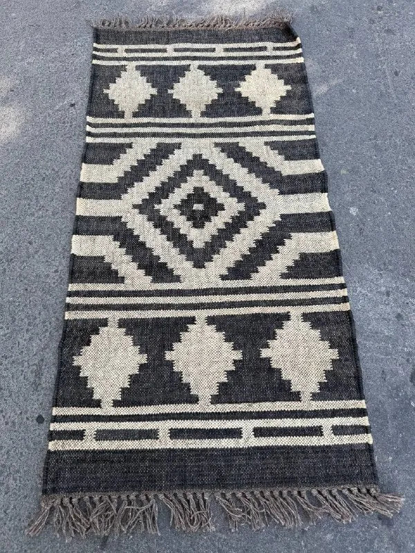 Maroon Volkskuns Kilim Tapytloper – Artisanaal-geweefde Wol Jute Mat, Volgens Maat Gemaak