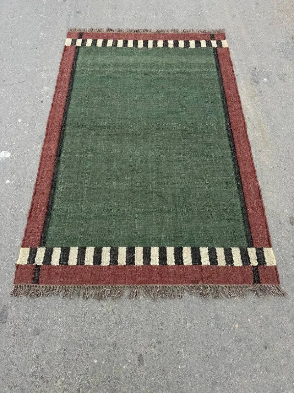Houtskool Juweelkleurige Kilim Dhurrie – Handgeweefde Wol Jute Pronkmat
