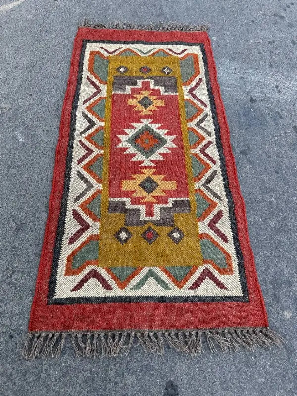 Maroon Volkskuns Kilim Tapytloper – Artisanaal-geweefde Wol Jute Mat, Volgens Maat Gemaak