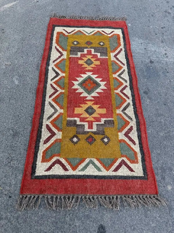 Maroon Volkskuns Kilim Tapytloper – Artisanaal-geweefde Wol Jute Mat, Volgens Maat Gemaak