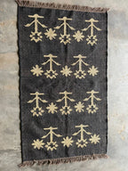 Handwoven Charcoal Wool Jute Kilim Rug, Modern Tribal Flatweave Area Rug, Handmade Scandinavian Boho Dhurrie Carpet with Fringe