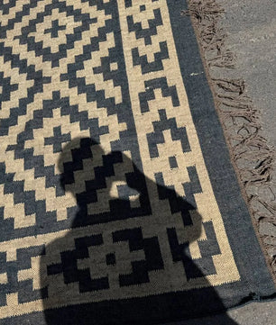 Handwoven Black Beige Aztec Kilim Rug | Handmade Wool Jute Tribal Flatweave Area Rug for Living Room, Bedroom & Farmhouse DecorHandwoven Black Beige Aztec Kilim Rug | Handmade Wool Jute Tribal Flatweave Area Rug for Living Room, Bedroom & Farmhouse Decor
