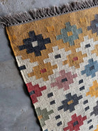 Handwoven Multicolor Wool Jute Kilim Rug, Boho Tribal Area Rug, Handmade Flatweave Dhurrie Carpet, Southwestern Geometric Rug with Fringe