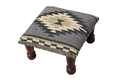Handgemaakte Houtskool Kilim Voetbank – Geometriese Gestoffeerde Ottoman met Houtpote