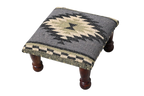 Handgemaakte Houtskool Kilim Voetbank – Geometriese Gestoffeerde Ottoman met Houtpote
