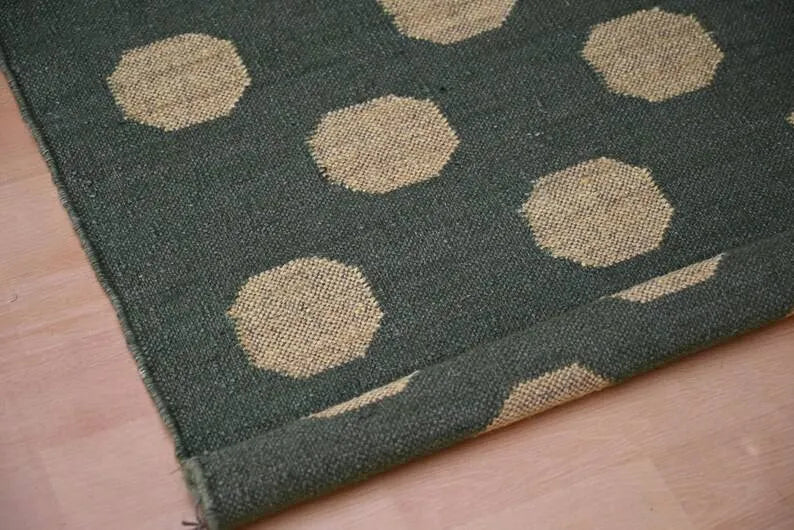 Maroon Volkskuns Kilim Tapytloper – Artisanaal-geweefde Wol Jute Mat, Volgens Maat Gemaak