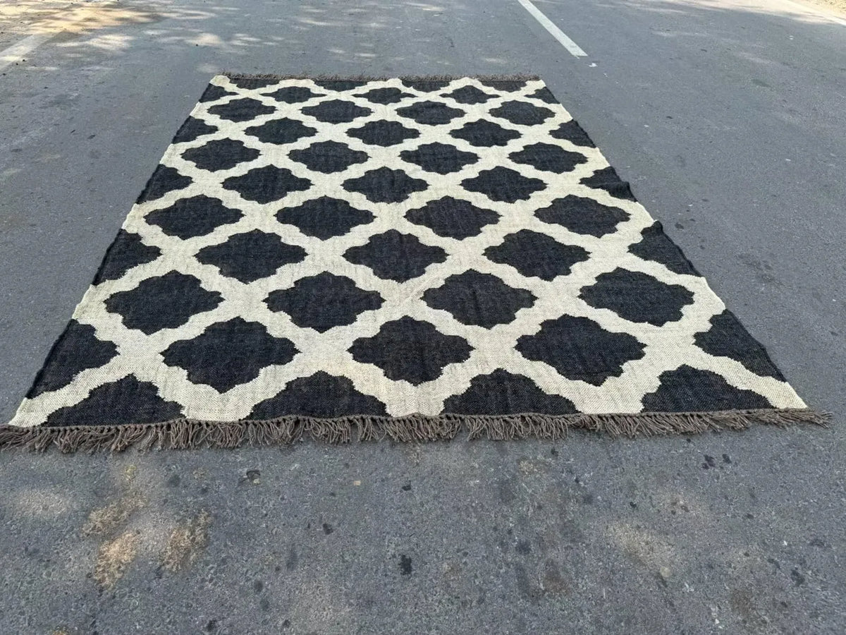 Minimalist Black Ivory Wool Jute Kilim Rug, Handmade Flatweave Area Rug, Scandinavian Farmhouse Carpet, Reversible Natural Fiber Rug