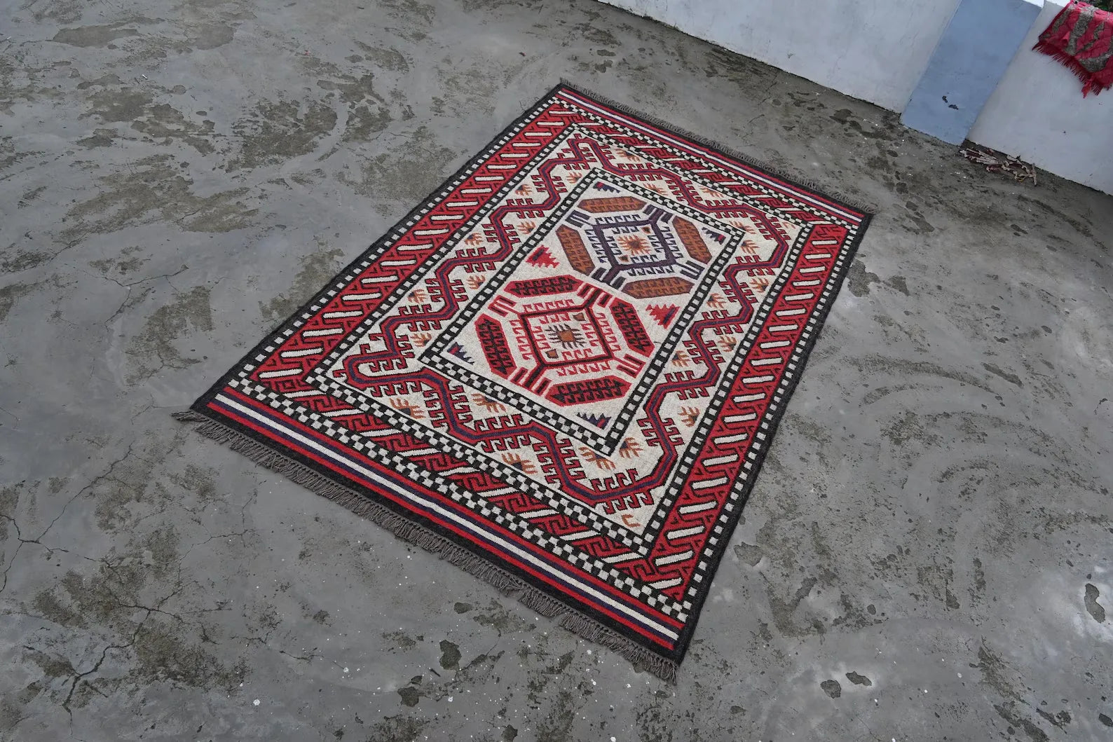 Handmade Navajo Style Wool Jute Kilim Rug – Reversible Tribal Area Carpet
