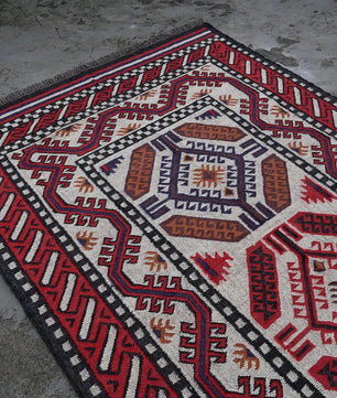 Handmade Navajo Style Wool Jute Kilim Rug – Reversible Tribal Area Carpet