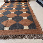 Charcoal Lattice Kilim Carpet Runner – Artisan-Woven Rust Diamond Rug, Made to Measure