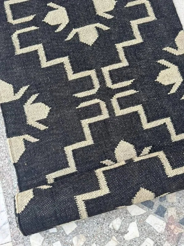 Handmade Navy Kilim Runner – Cream Floral Geometric Design