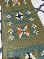 Maroon Volkskuns Kilim Tapytloper – Artisanaal-geweefde Wol Jute Mat, Volgens Maat Gemaak