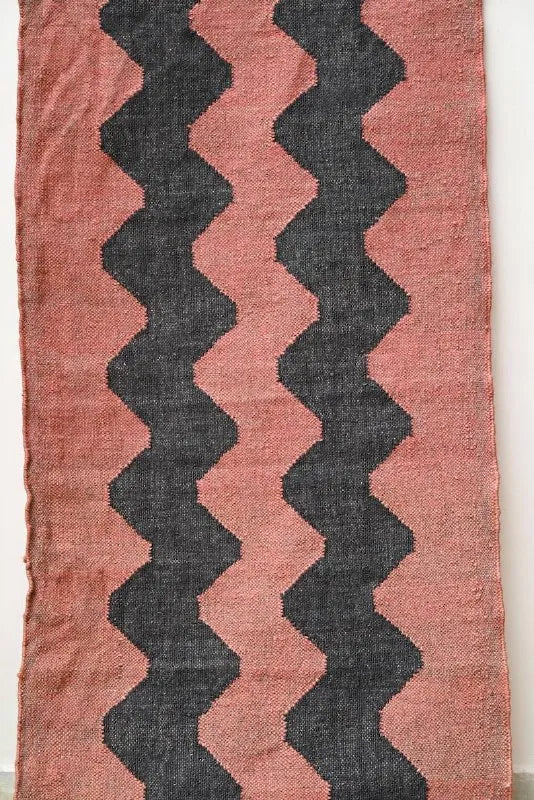 Handmade Wool & Jute Kilim Runner – Rust & Black Zigzag