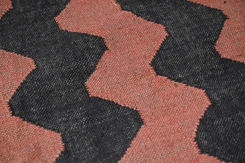 Handmade Wool & Jute Kilim Runner – Rust & Black Zigzag
