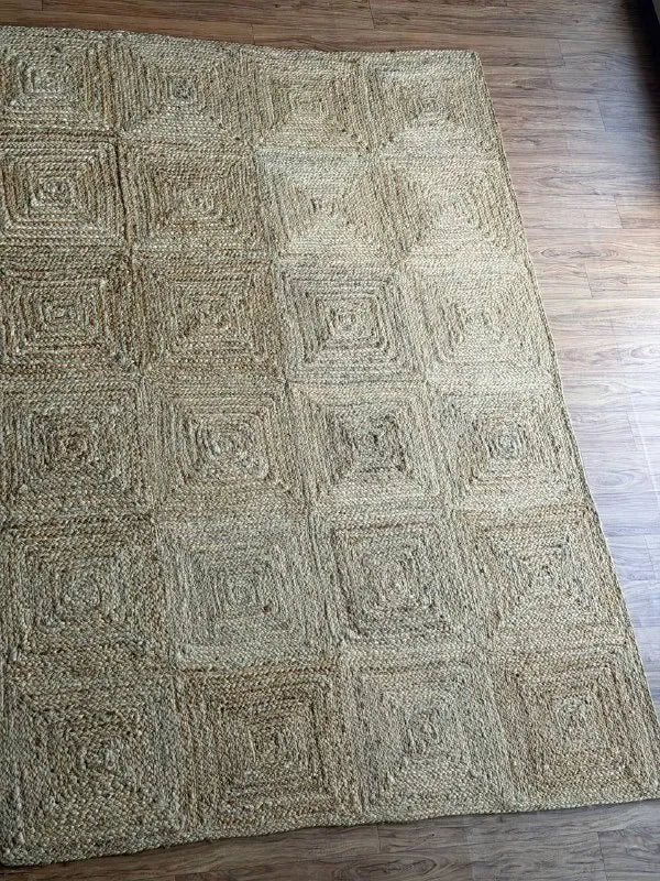 Handgevlegte Chevron Jute-mat – Beige en wit geometriese natuurlike veselmat