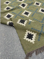 Houtskool Juweelkleurige Kilim Dhurrie – Handgeweefde Wol Jute Pronkmat