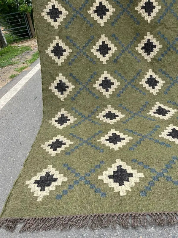 Houtskool Juweelkleurige Kilim Dhurrie – Handgeweefde Wol Jute Pronkmat